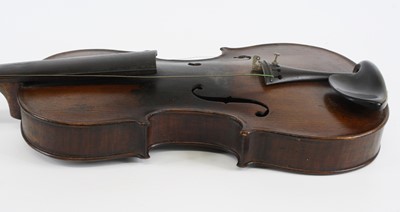 Lot 535 - An early 20th century Continental violin,...