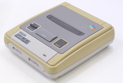 Lot 1892 - A Super Nintendo Entertainment System (SNES)...