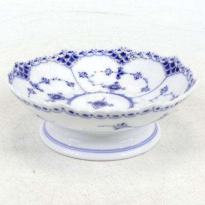 Lot 253 - A Royal Copenhagen blue and white porcelain...