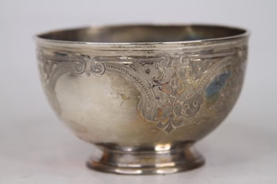 Lot 299 - A Victorian silver footed bowl, the exterior...