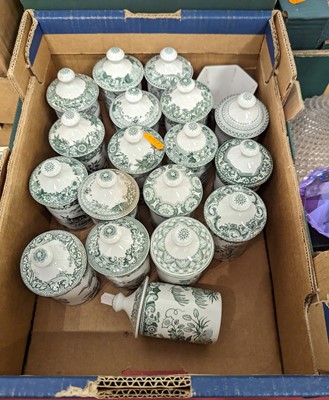 Lot 646 - A collection of Spode Archive Collection green...