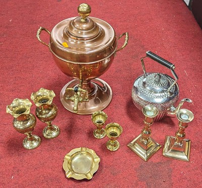 Lot 605 - A collection of metalware, to include a...