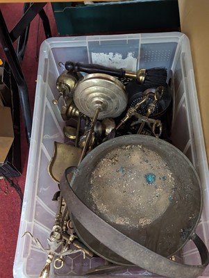 Lot 628 - A collection of mixed brassware, to include...