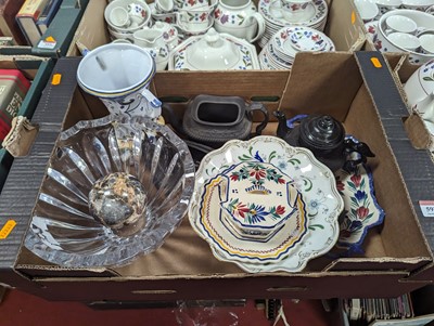 Lot 592 - A collection of glassware and ceramics, to...