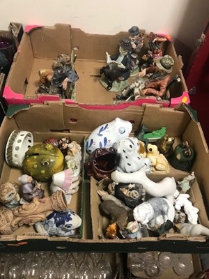 Lot 563 - Two boxes of mixed ceramics, to include frog...