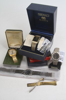 Lot 467 - A collection of gentleman's wristwatches to...