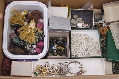 Lot 388 - A box of assorted Arts & Crafts costume...