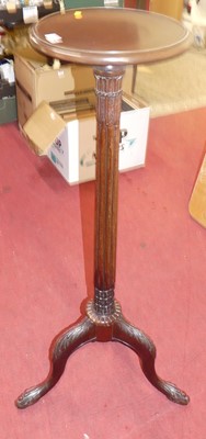 Lot 1396 - An early 20th century mahogany jardiniere...