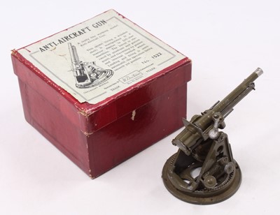 Lot 1688 - Britains No. 1522 Anti aircraft gun comprising...