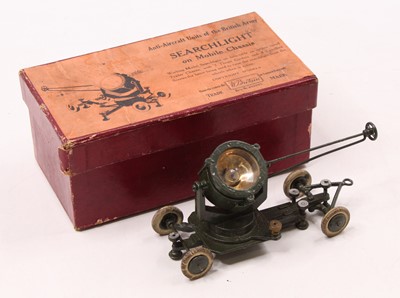 Lot 1700 - Britains, Set 1718, Searchlight on Mobile...