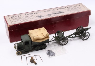 Lot 1699 - Britains, Set 1727, Royal Artillery Howitzer...