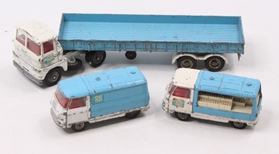 Lot 1219 - Corgi Toys Playworn Scammell CO-OP Set No.1151...