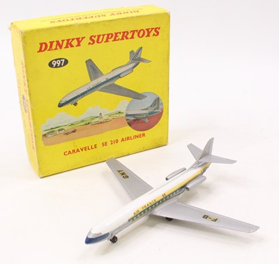 Lot 1355 - A Dinky Toys No. 997 Carvelle SE210 Airliner,...