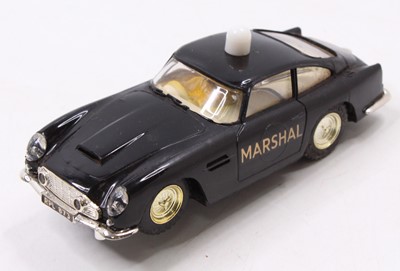 Lot 1837 - A Scalextric 1/32 scale No. C68 Aston Martin...