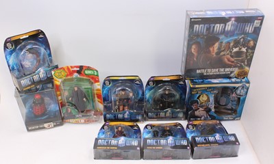 Lot 905 - A quantity of Doctor Who related action...