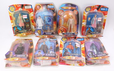 Lot 899 - Eight Dr Who related action figures by...