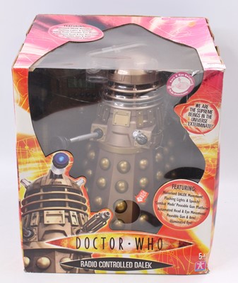 Lot 910 - A Doctor Who radio controlled Dalek with...