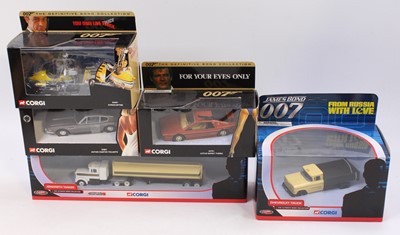 Lot 931 - A collection of five various boxed James Bond...