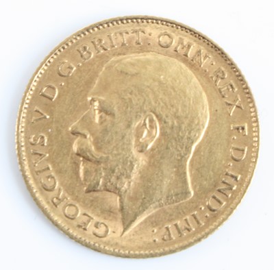 Lot 3339 - Great Britain, 1911 gold half sovereign,...