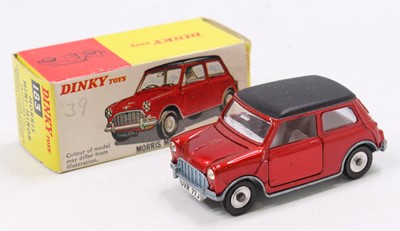 Lot 1285 - A Dinky Toys No. 183 Morris Mini Minor...