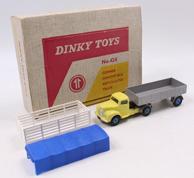 Lot 1341 - A Dinky Toys No. 424 Convertible Articulated...