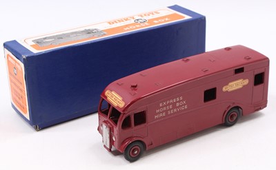 Lot 1287 - A Dinky Toys No. 581 Express Horse Box,...