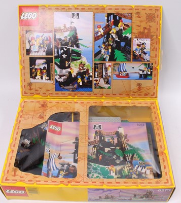 Lot 1806 - A Vintage Lego No. 6273 Rock Island Refuge,...