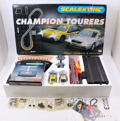 Lot 1829 - A Scalextric racing set C1021 Champion Tourers...