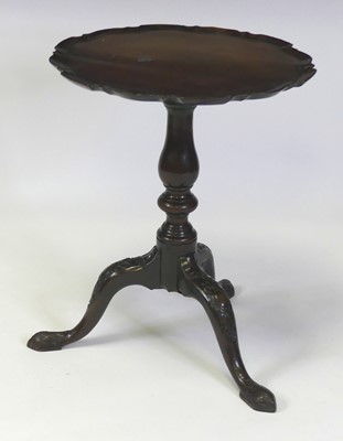 Lot 2509 - A George III mahogany pedestal tripod table,...