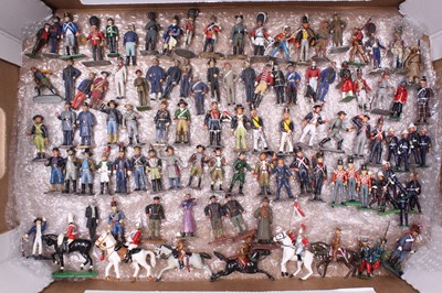 Lot 1573 - A large collection of vintage toy soldiers...