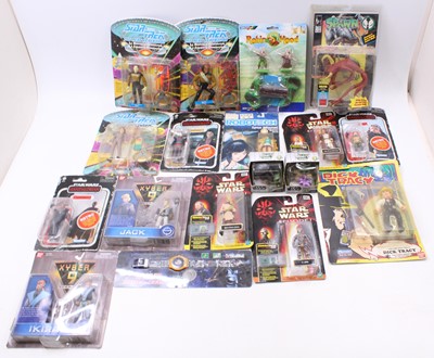 Lot 879 - A tray of carded figures including Robotech...