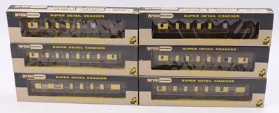 Lot 548 - Six Wrenn Pullman coaches, brown & cream: 2 x...