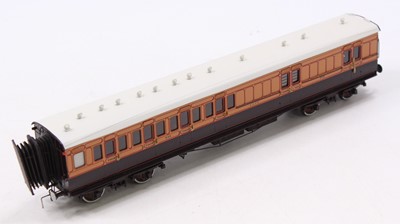 Lot 592 - LSWR br/3rd corridor coach No.346, probably a...