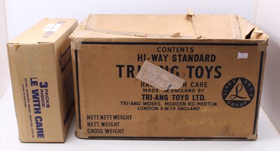 Lot 1953 - Tri-ang Hi-Way Series original trade box...