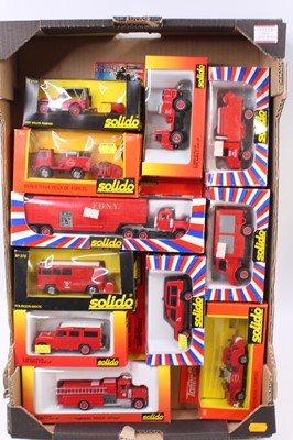 Lot 742 - A collection of Solido emergency service...