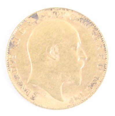 Lot 3270 - Great Britain, 1909 gold half sovereign,...