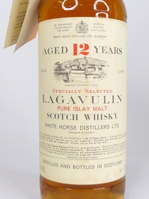 Lot 1427 - Lagavulin Aged 12 Years Pure Islay Malt Scotch...