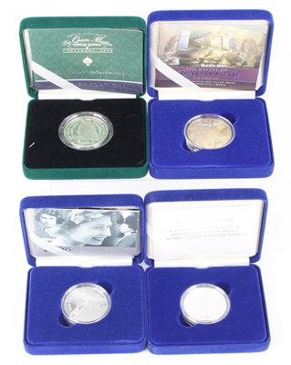 Lot 3441 - The Royal Mint, 2000 Queen Elizabeth The Queen...