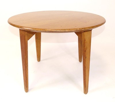 Lot 349 - Attributed to Gordon Russell - a 1960s walnut...