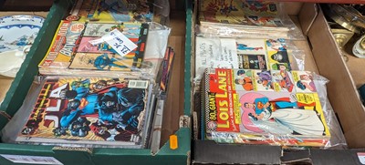Lot 79 - A collection of comic books, to include DC...