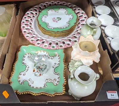 Lot 84 - A collection of ceramics and glassware, to...