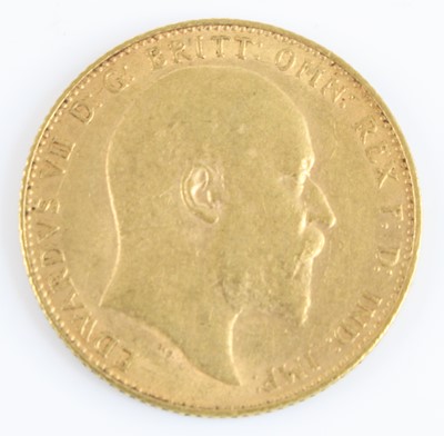 Lot 3355 - Great Britain, 1907 gold full sovereign,...