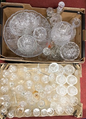 Lot 197 - A collection of glassware, to include a set of...