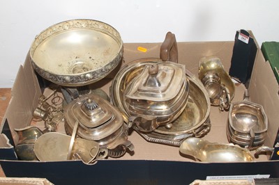 Lot 284 - A collection of silver plated wares, to...