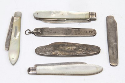 Lot 343 - A collection of six fruit knives, some having...