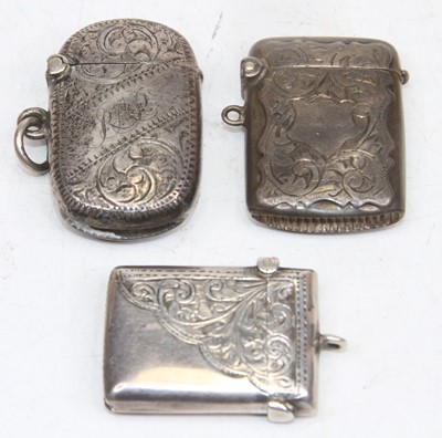 Lot 349 - An Edward VII silver vesta case, Birmingham...