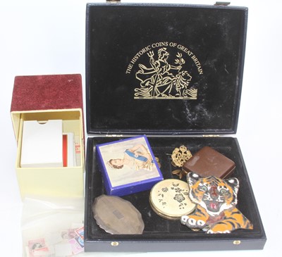 Lot 568 - Miscellaneous items, to include playing cards,...