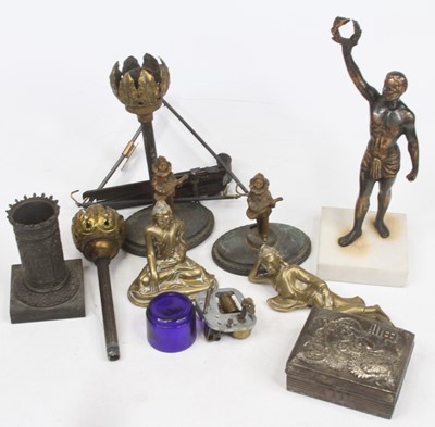 Lot 592 - Miscellaneous items, to include a copper...