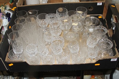 Lot 686 - A collection of crystal glassware, to include...