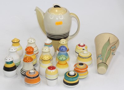 Lot 714 - A collection of Art Deco style pottery, to...